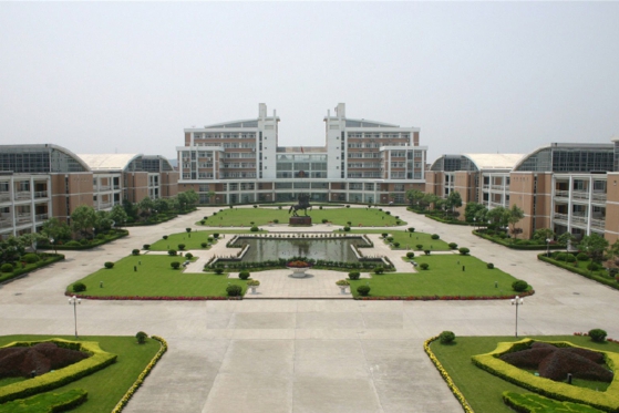浙江警察學(xué)院2.jpg